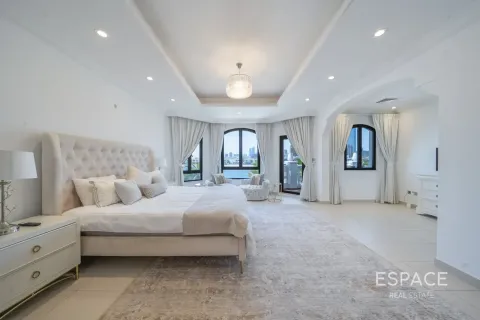 Vila v Palm Jumeirah, Dubai, SAE 4 spálne, 465 m2 č. 738058 - Fotografia 10