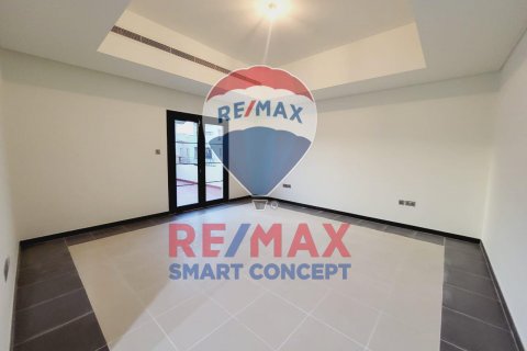 Villa para arrendamento em Al Salam Street, Abu Dhabi, EAU 3 quartos, 262 m2 № 478922 - foto 8