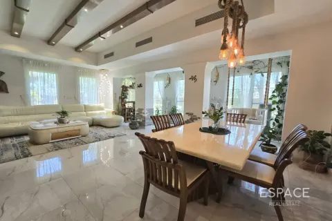 Shtëpi në qytet në Arabian Ranches, Dubai, Emiratet e Bashkuara Arabe 4 dhoma gjumi, 297 m2. № 650286 - Foto 4