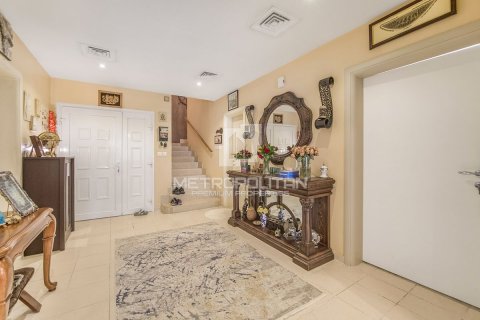 Meadows、Dubai、UAE にあるヴィラの賃貸物件 4ベッドルーム、563 m2、No592762 - 写真 3