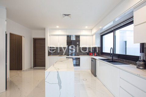 Villa en alquiler en Palm Jumeirah, Dubai, EAU 7 dormitorios, 1245 m2 № 586217 - foto 7