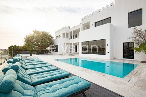 Villa en alquiler en Palm Jumeirah, Dubai, EAU 7 dormitorios, 1245 m2 № 586217 - foto 3