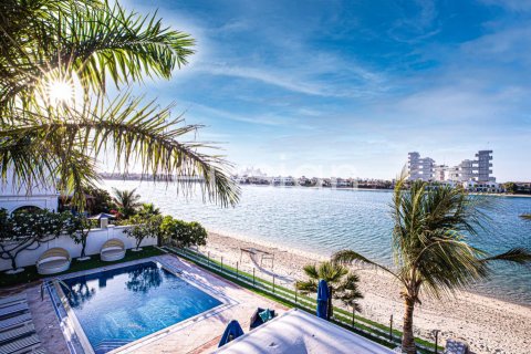 Villa para arrendamento em Palm Jumeirah, Dubai, EAU 6 quartos, 1245 m2 № 586218 - foto 2