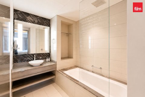 Hotellihuoneisto Business Bay, Dubai, Arabiemiraatit 2 makuuhuonetta, 140.9 m2 № 753428 - kuva 10