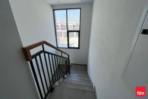 Müüa villa asukohaga Dubai, AÜE: 3 magamistoaga, 161 m² Nr 753433 - pilt 8