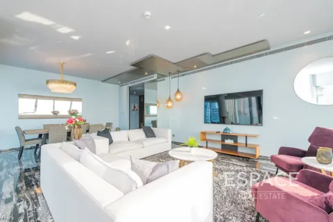 Apartment in DAMAC HEIGHTS in Dubai Marina, UAE 4 bedrooms, 344 sq.m. № 738537 - photo 4