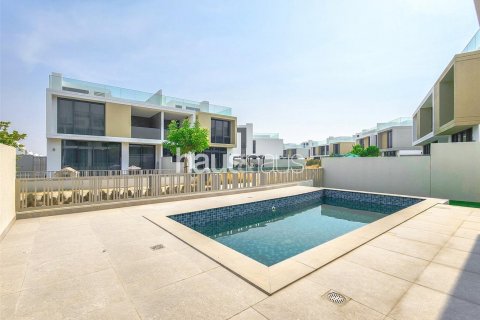 Villa itt: Dubai Hills Estate, EAE, 3 hálószoba, 310 m², azonosító: 626404 - fénykép 21