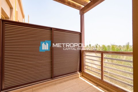 Városi lakóépület itt: Khalifa City, Abu Dhabi, EAE, 4 hálószoba, 382.1 m², azonosító: 694641 - fénykép 10