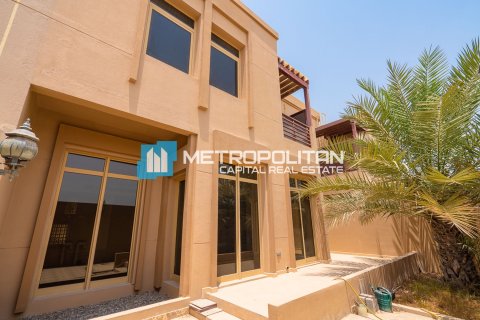Maison de ville à Khalifa City, Abu Dhabi, EAU: 4 chambres, 382.1 m2 № 694641