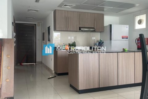 Townhouse de vânzare în Al Samha, Abu Dhabi, EAU 3 dormitoare, 155 mp.  №694642 - poză 4