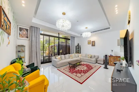 Al Furjan, Dubai, BAE’de satılık sıra ev 3 yatak odası, 279 m&sup2; No 737842 - fotoğraf 2