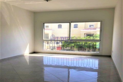 Řadový dům v Al Hamra Village, Ras Al Khaimah, SAE 3 ložnice, 260.1 m² Č.: 718094