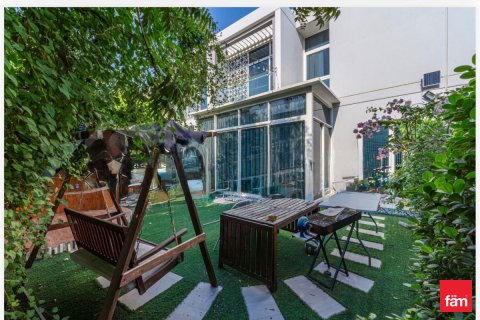 Radhus uthyres i Dubai, UAE 3 sovrum, 211.5 kvm Nr. 718479 - fotografi 9