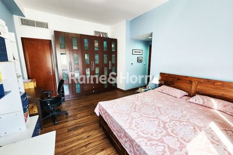 Apartemen di Motor City, Dubai, UEA 2 kamar tidur, 145.7 m2 nomor 707625 - foto 12