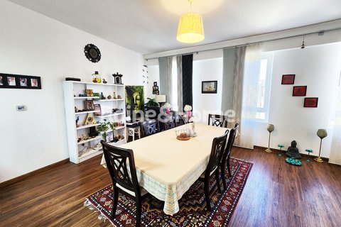 Apartemen di Motor City, Dubai, UEA 2 kamar tidur, 145.7 m2 nomor 707625 - foto 4