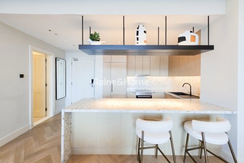 Lägenhet i Al Barsha, Dubai, UAE 2 sovrum, 138.6 kvm Nr. 707623