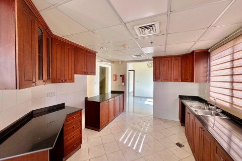 Apartman u Al Hamra Village, Ras Al Khaimah, UAE 4 spavaćih soba, 659.6 m2 Br. 454570 - fotografija 10