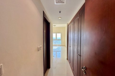 Apartman u Al Hamra Village, Ras Al Khaimah, UAE 4 spavaćih soba, 659.6 m2 Br. 454570 - fotografija 25