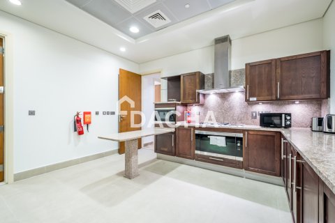 Apartament në Palm Jumeirah, Dubai, Emiratet e Bashkuara Arabe 2 dhoma gjumi, 257 m2. № 755053 - Foto 6