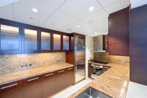 Apartament në Downtown Dubai (Downtown Burj Dubai), Emiratet e Bashkuara Arabe 1 dhomë, 51 m2. № 697449 - Foto 9