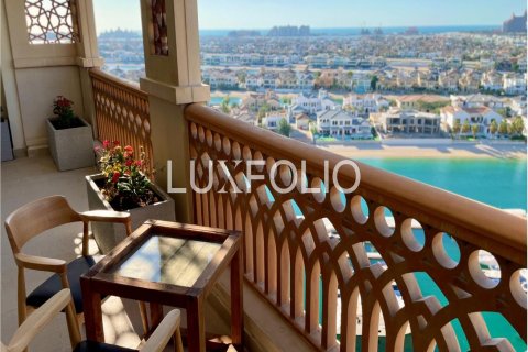 Apartamento em Palm Jumeirah, Dubai, EAU 3 quartos, 234 m2 № 628108
