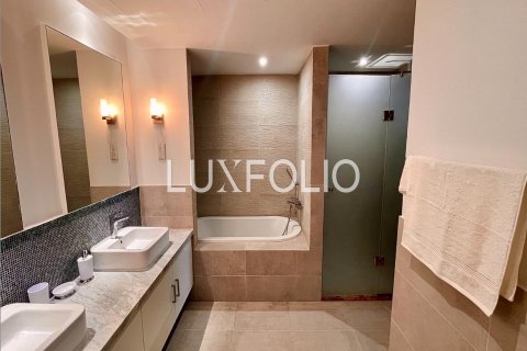 Palm Jumeirah, Dubai, UAE의 임대용 아파트 침실 3개, 234제곱미터 번호 628108 - 사진 9