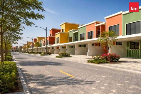 Müüa ridamaja asukohaga Dubai, AÜE: 4 magamistoaga, 144 m² Nr 751861 - pilt 12