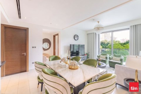 Apartamento para venda em Dubai, EAU 2 quartos, 120.9 m2 № 721822 - foto 2
