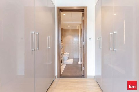 Apartamento para venda em Dubai, EAU 2 quartos, 120.9 m2 № 721822 - foto 10