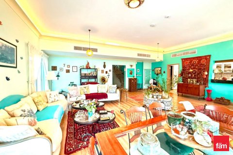 Vila u Dubai, UAE 522 m2, 5 spavaćih soba Br. 703937