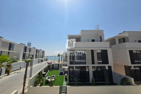آپارتمان در Al Marjan Island، Ras Al Khaimah ، امارات متحده عربی 1 خوابه ، 62 متر مربع.  شماره 664623