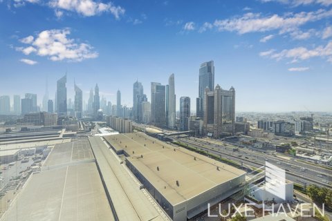 Dupleks në World Trade Center, Dubai, Emiratet e Bashkuara Arabe 3 dhoma gjumi, 228.91 m2. № 571382 - Foto 29