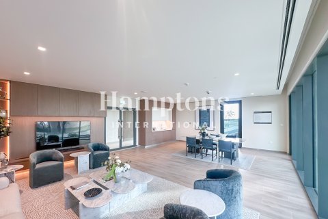 דירה להשכרה ב Mina Rashid, Dubai, איחוד האמירויות  2 חדרי שינה, 111.54027083 מ"ר, מספר 769186 - תמונה 8