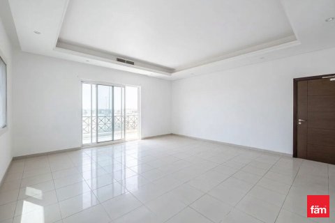 Dubai, संयुक्त अरब अमीरात में विला, 6 बेडरूम, 708.6 वर्ग मीटर, संख्या 714016 - फ़ोटो 5