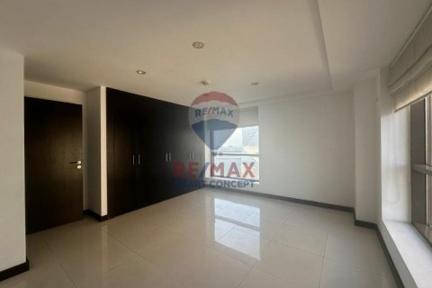 Apartamento para arrendamento em Jumeirah Beach Residence, Dubai, EAU 2 quartos, 151.2 m2 № 497500 - foto 9