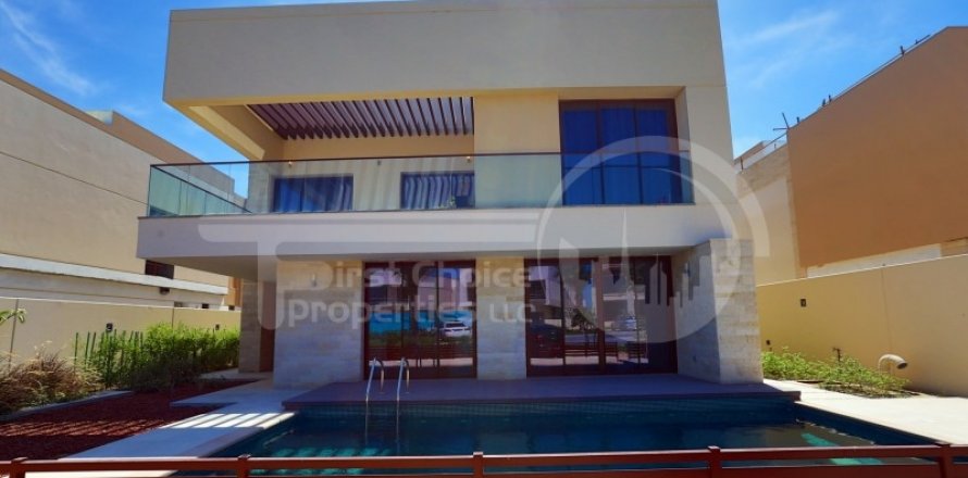 Villa em Saadiyat Island, Abu Dhabi, EAU 5 quartos, 580.9 m2 № 406863