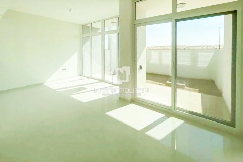Kamienica na sprzedaż w DAMAC Hills (Akoya by DAMAC), Dubai, ZEA 3 sypialnie, 155 mkw., nr 665489 - zdjęcie 2