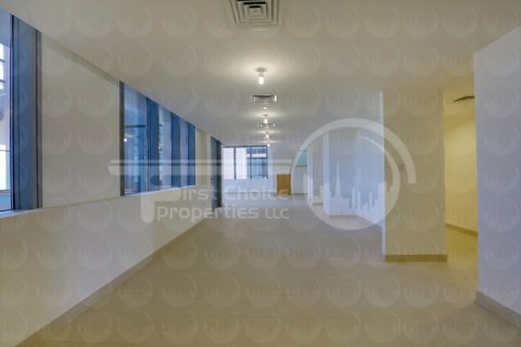 Huvila Al Raha Beach, Abu Dhabi, Arabiemiraatit 5 makuuhuonetta, 440 m2 № 410604 - kuva 12