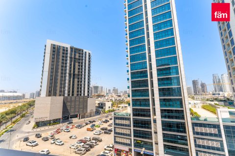 Dubai, UAE의 아파트 침실 2개, 91.9제곱미터 번호 719650