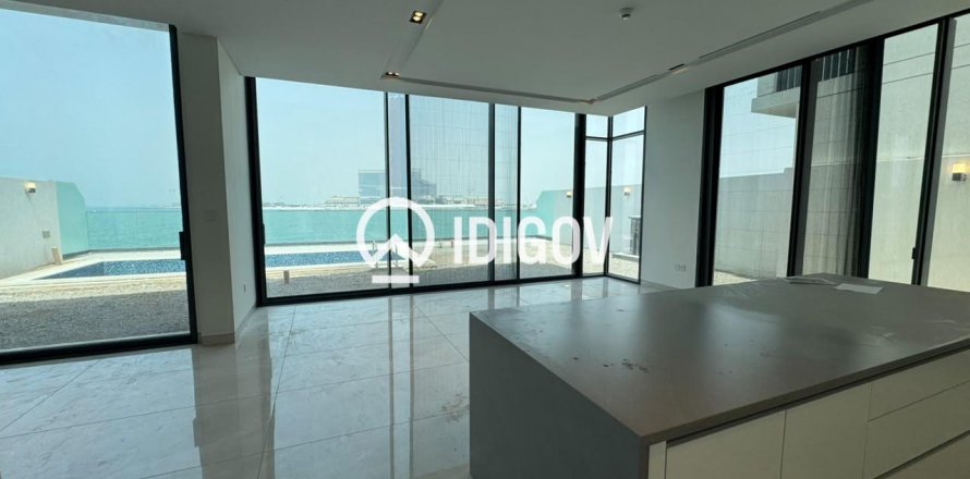 Vilë në Al Marjan Island, Ras Al Khaimah, Emiratet e Bashkuara Arabe 6 dhoma gjumi, 706.06 m2. № 735399