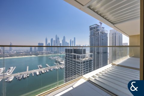 Huoneisto Dubai Harbour, Dubai, Arabiemiraatit 5 makuuhuonetta, 427 m2 № 666994