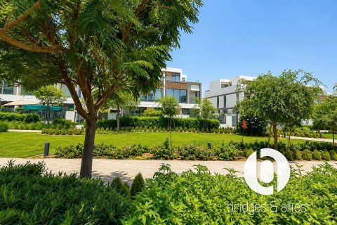 Vila v Tilal Al Ghaf, Dubai, SAE 4 ložnice, 317 m² Č.: 726153