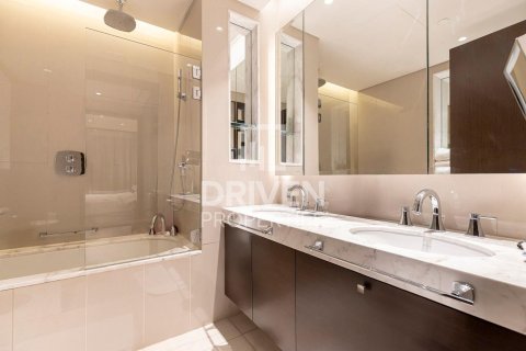 Apartment til leje i Downtown Dubai (Downtown Burj Dubai), Dubai, UAE 1 soveværelse, 77.95 kvm № 768150 - foto 9