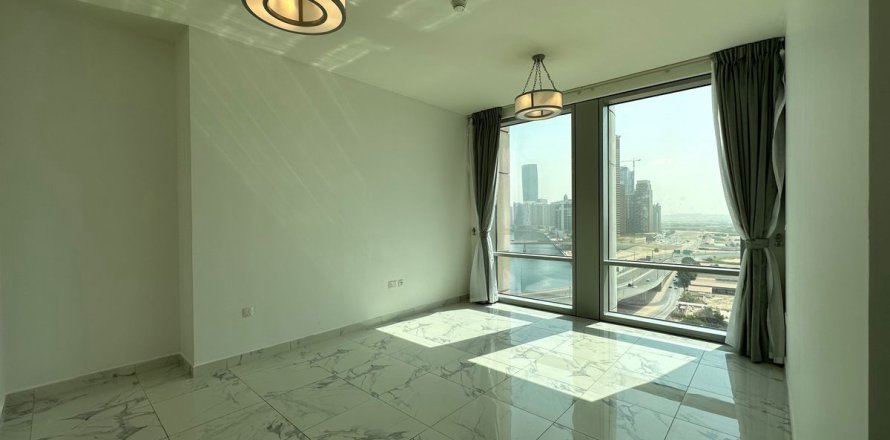 阿联酋 Dubai Business Bay 公寓  2 卧, 126.2 平方米 , 编号 718535