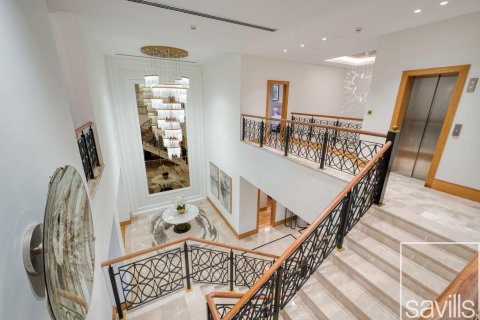 Βίλα σε Palm Jumeirah, Dubai, ΗΑΕ 5 υπνοδωμάτια, 412.77 τ.μ. Αρ. 761201 - φωτογραφία 26