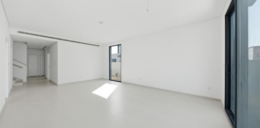 Ridamaja asukohaga Jebel Ali, Dubai, AÜE: 4 magamistoaga, 411.2 m² Nr 740750