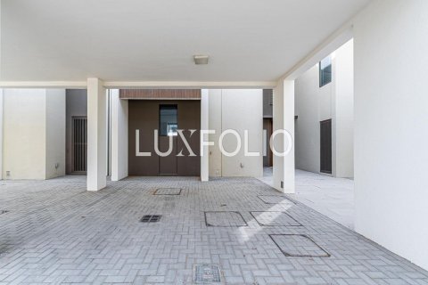Townhouse in The Valley, Dubai, UAE 3 bedrooms, 173 sq.m. № 627265 - photo 21