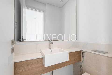 Townhouse in The Valley, Dubai, UAE 3 bedrooms, 173 sq.m. № 627265 - photo 6