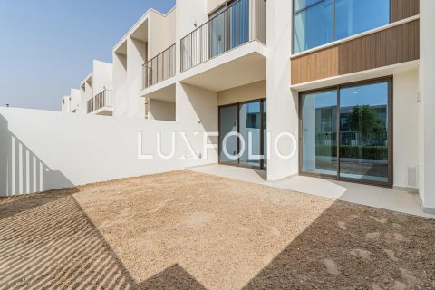 Townhouse in The Valley, Dubai, UAE 3 bedrooms, 173 sq.m. № 627265 - photo 10