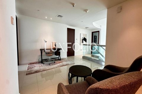 Appartamento in affitto a International City, Dubai, EAU 3 camere da letto, 246 mq. № 627264 - foto 5